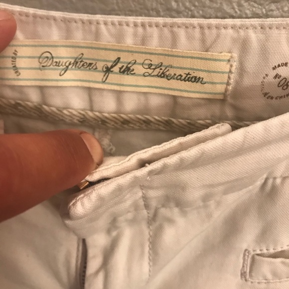 Anthropologie Bermuda shorts - Picture 3 of 4